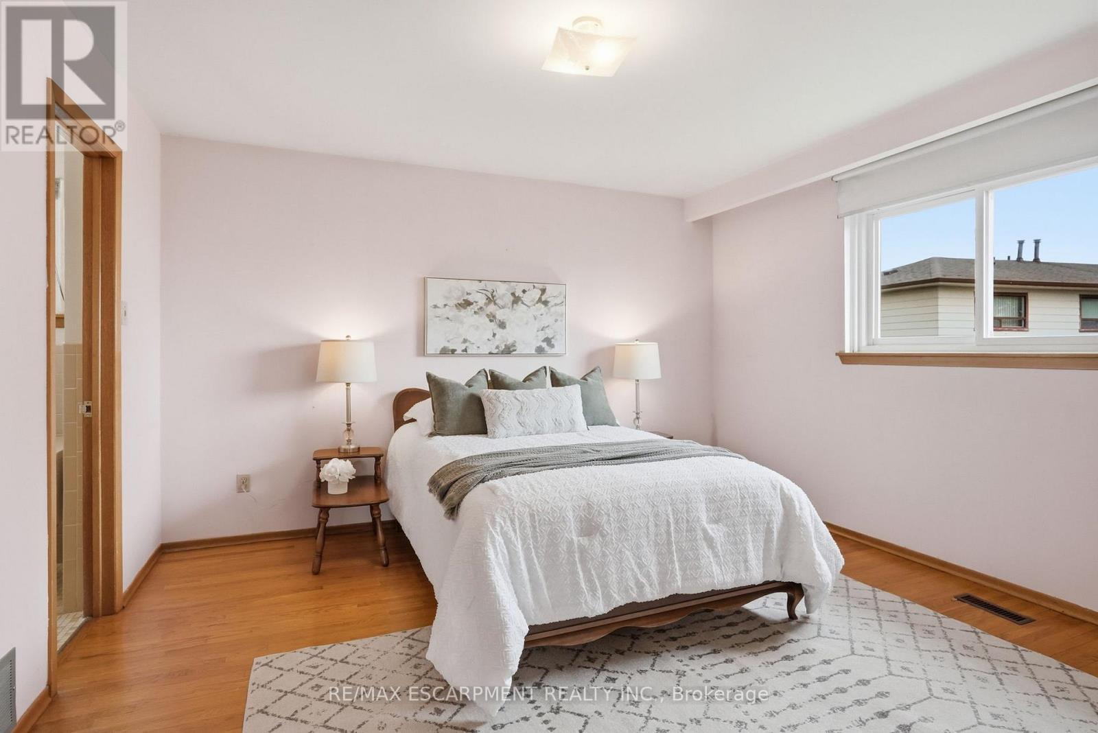 464 Louis Drive, Mississauga, Ontario  L5B 2J6 - Photo 22 - W13503174
