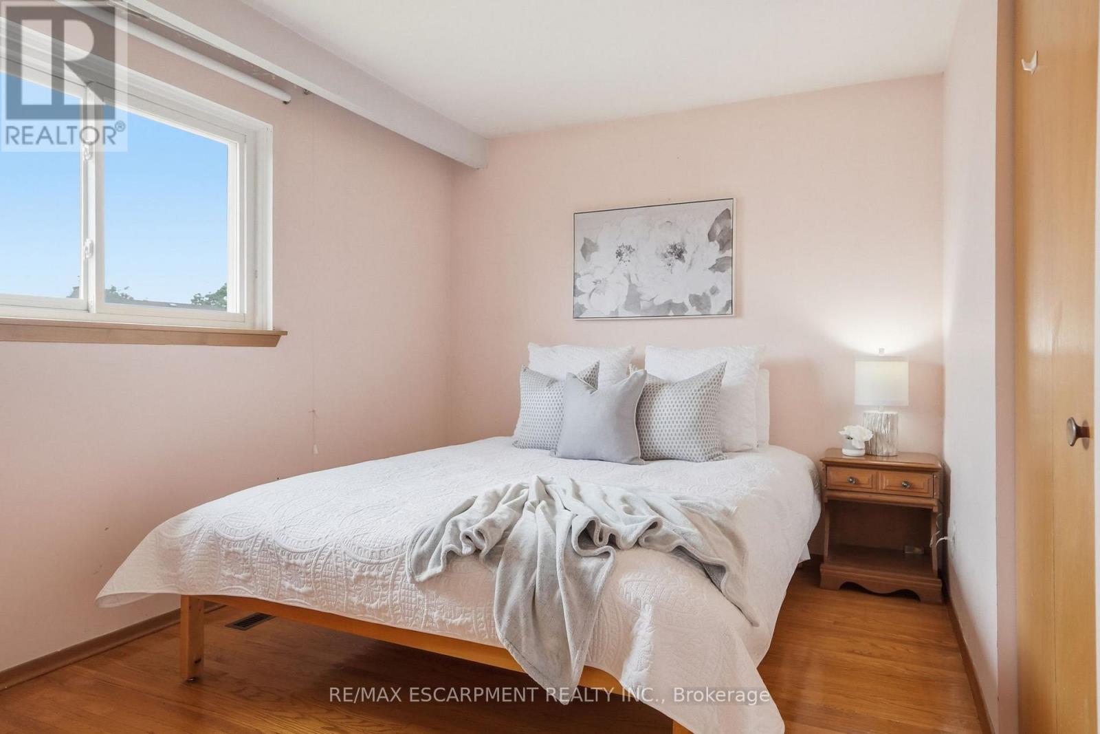 464 Louis Drive, Mississauga, Ontario  L5B 2J6 - Photo 24 - W13503174