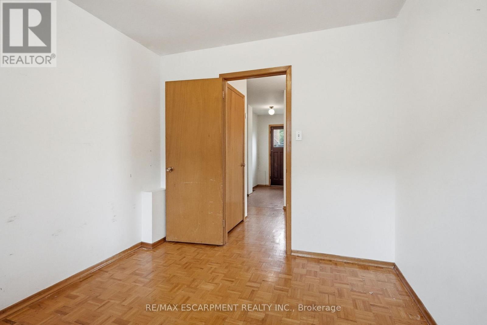 464 Louis Drive, Mississauga, Ontario  L5B 2J6 - Photo 32 - W13503174