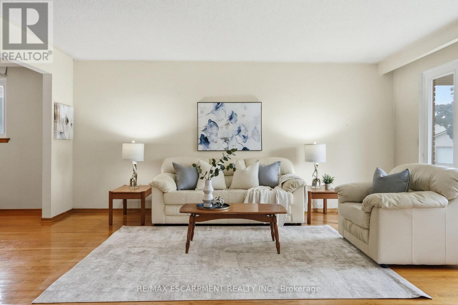 464 Louis Drive, Mississauga, Ontario  L5B 2J6 - Photo 8 - W13503174