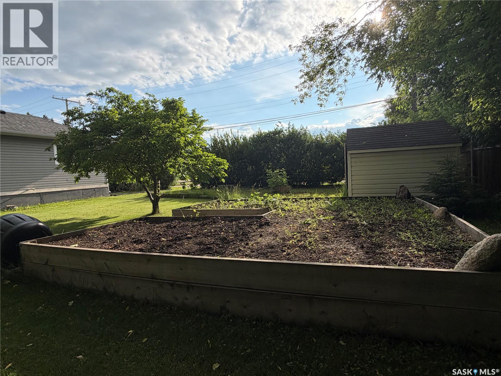 420 1st Street W, Meadow Lake, Saskatchewan  S9X 1E5 - Photo 25 - SK040990