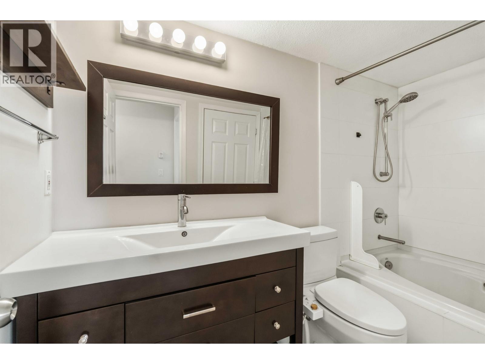 310 2970 Princess Crescent, Coquitlam, British Columbia  V3B 7R5 - Photo 28 - R3141123