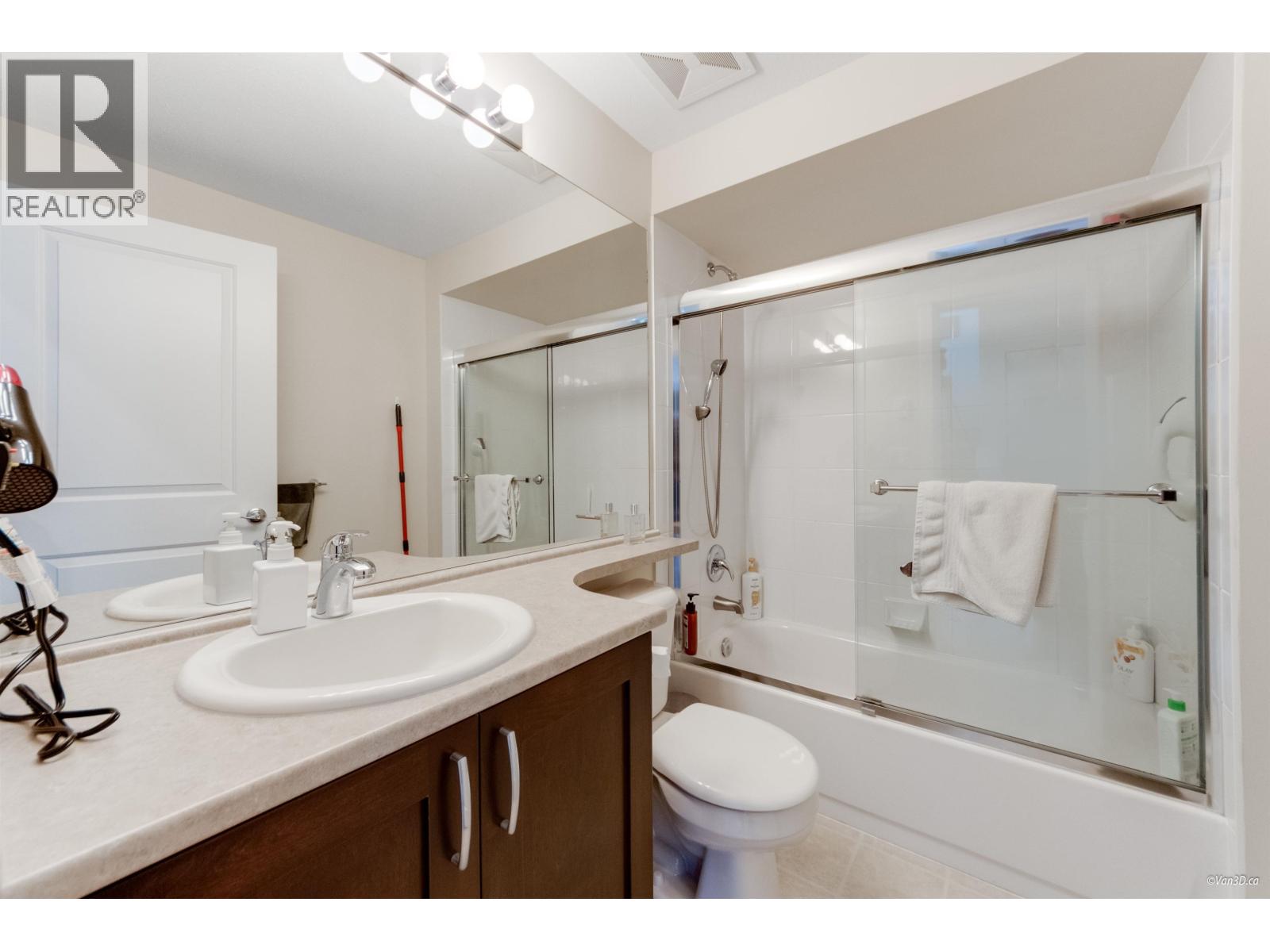 160 3105 Dayanee Springs Boulevard, Coquitlam, British Columbia  V3E 0C2 - Photo 27 - R3141128