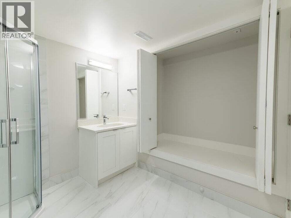 3403 Carolina Street, Vancouver, British Columbia  V5V 4B3 - Photo 11 - R3141118