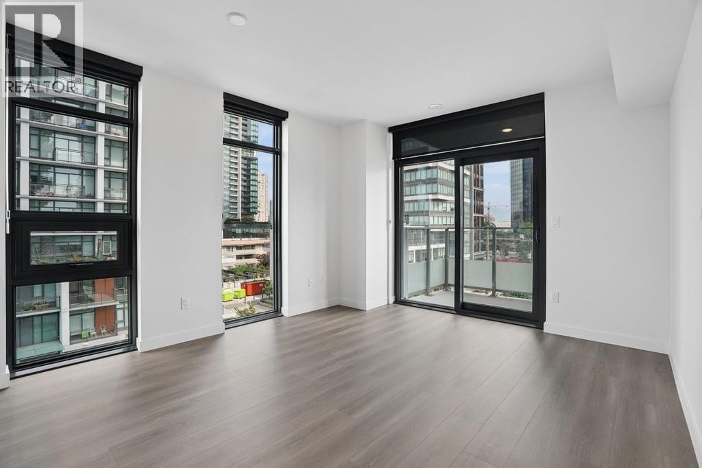 504 6608 Sussex Avenue, Burnaby, British Columbia  V5H 3C6 - Photo 12 - R3141142