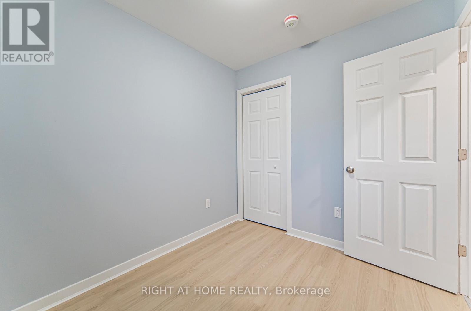 Main - 250 Beechy Drive, Richmond Hill, Ontario  L4C 2X7 - Photo 6 - N13503192