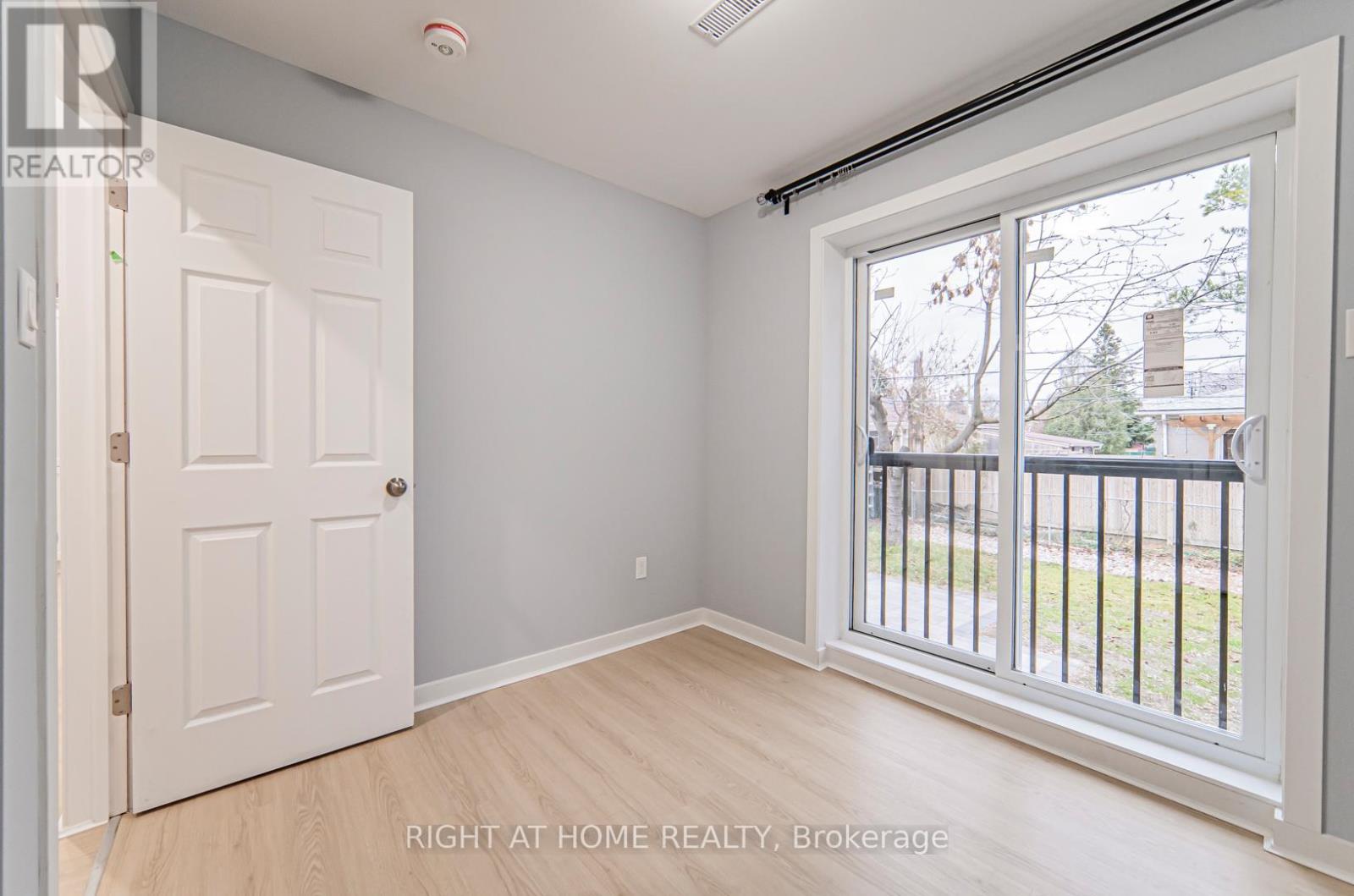 Main - 250 Beechy Drive, Richmond Hill, Ontario  L4C 2X7 - Photo 9 - N13503192