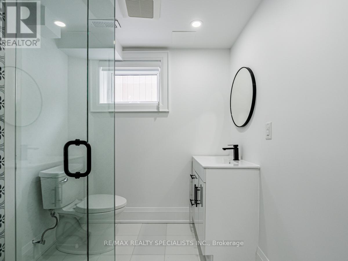 Basement - 12 Deeth Drive, Toronto, Ontario  M9P 2J7 - Photo 26 - W13127486