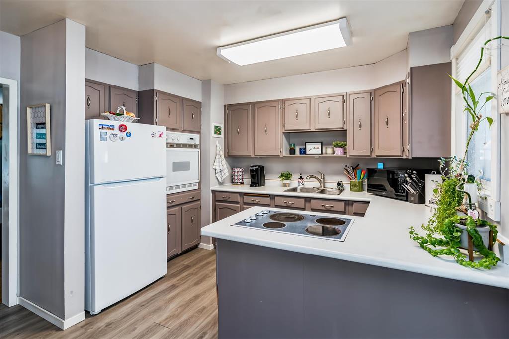11 Lochmoor Avenue, Winnipeg, Manitoba  R2J 1P7 - Photo 7 - 202615278