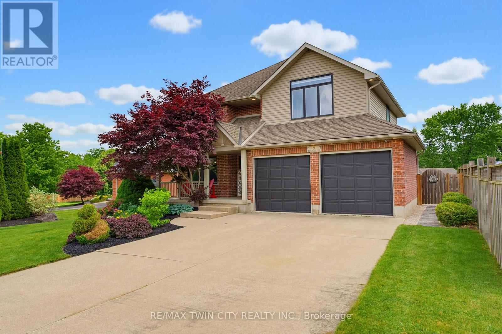 9 Burnside Drive, North Dumfries, Ontario  N0B 1E0 - Photo 3 - X13503212