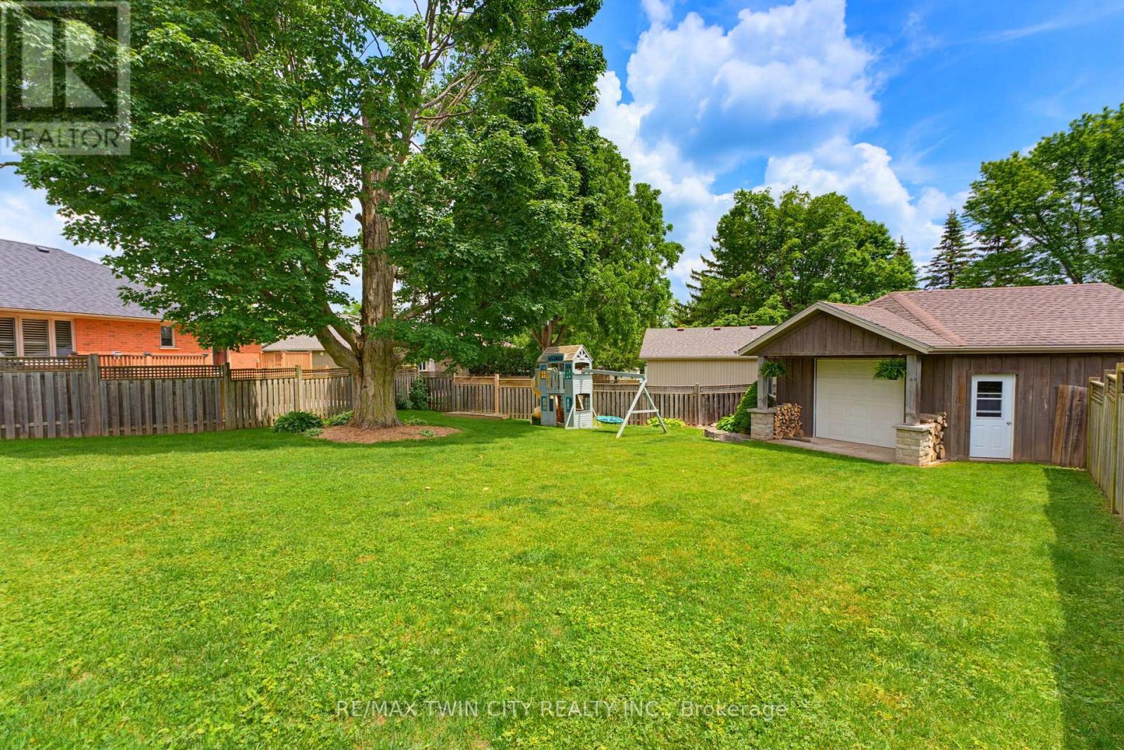 9 Burnside Drive, North Dumfries, Ontario  N0B 1E0 - Photo 33 - X13503212