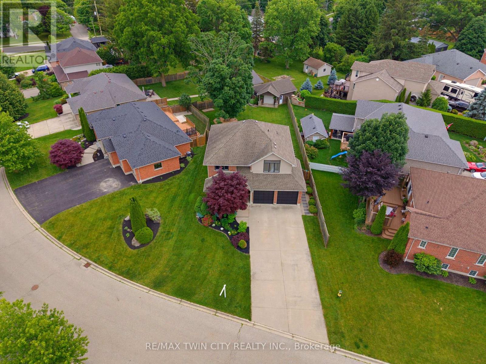 9 Burnside Drive, North Dumfries, Ontario  N0B 1E0 - Photo 38 - X13503212