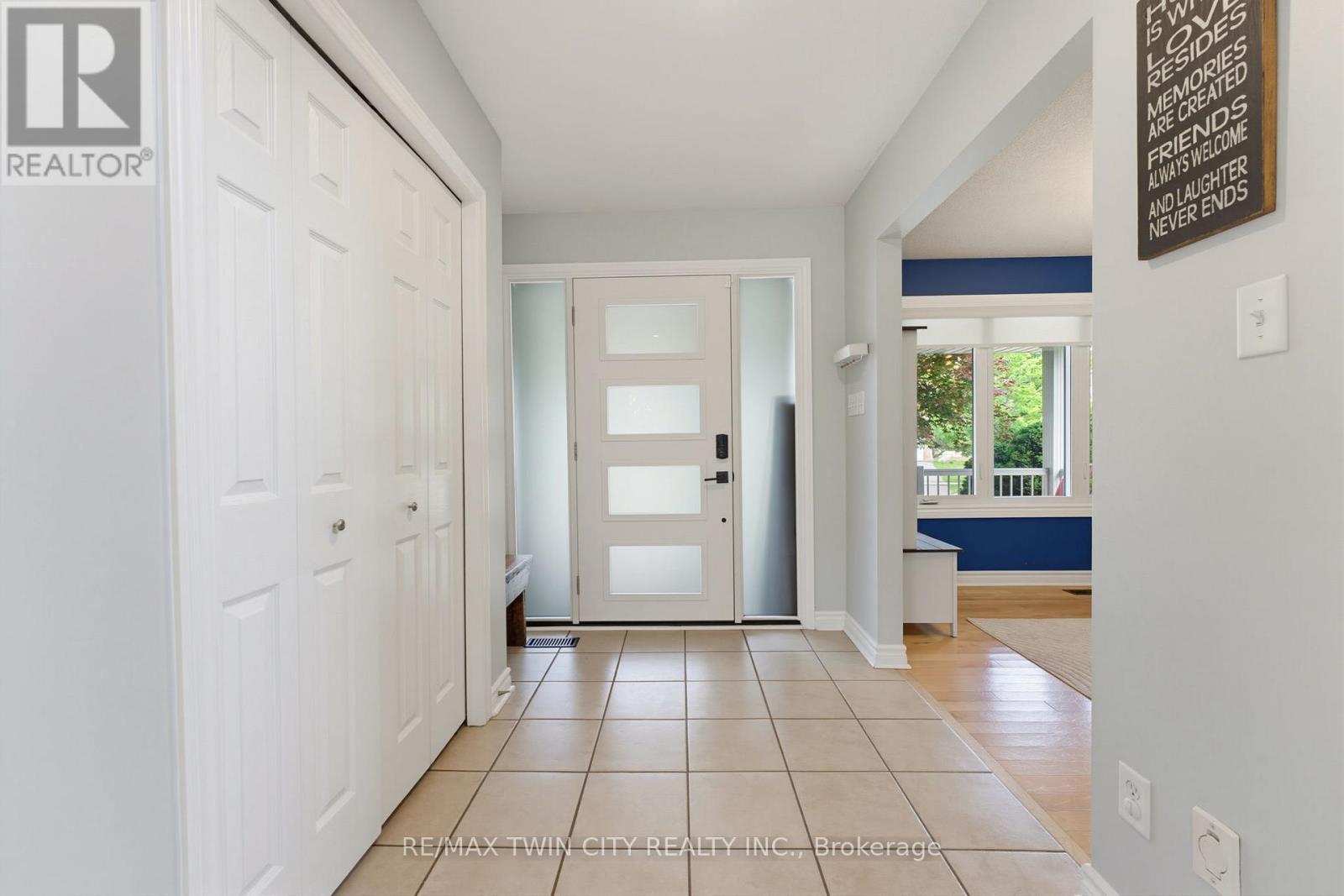 9 Burnside Drive, North Dumfries, Ontario  N0B 1E0 - Photo 6 - X13503212