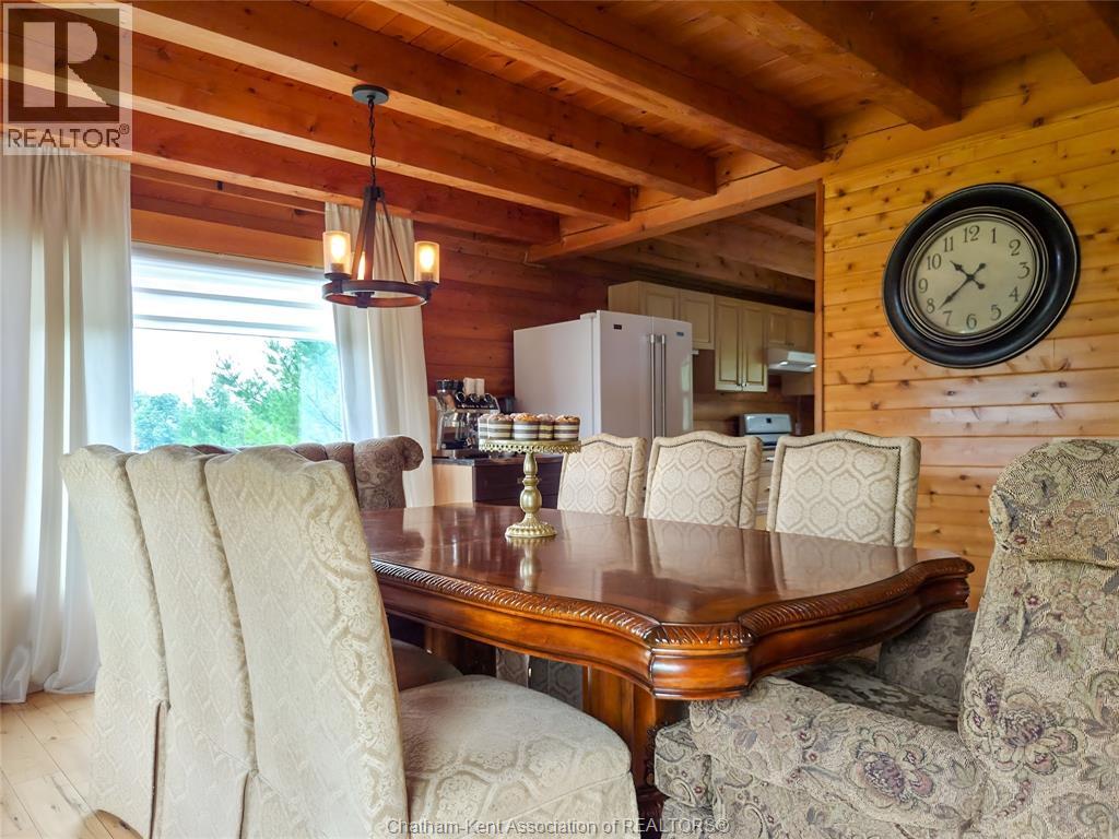 11530 Longwoods Road, Kent Bridge, Ontario  N0P 1M0 - Photo 13 - 26015432