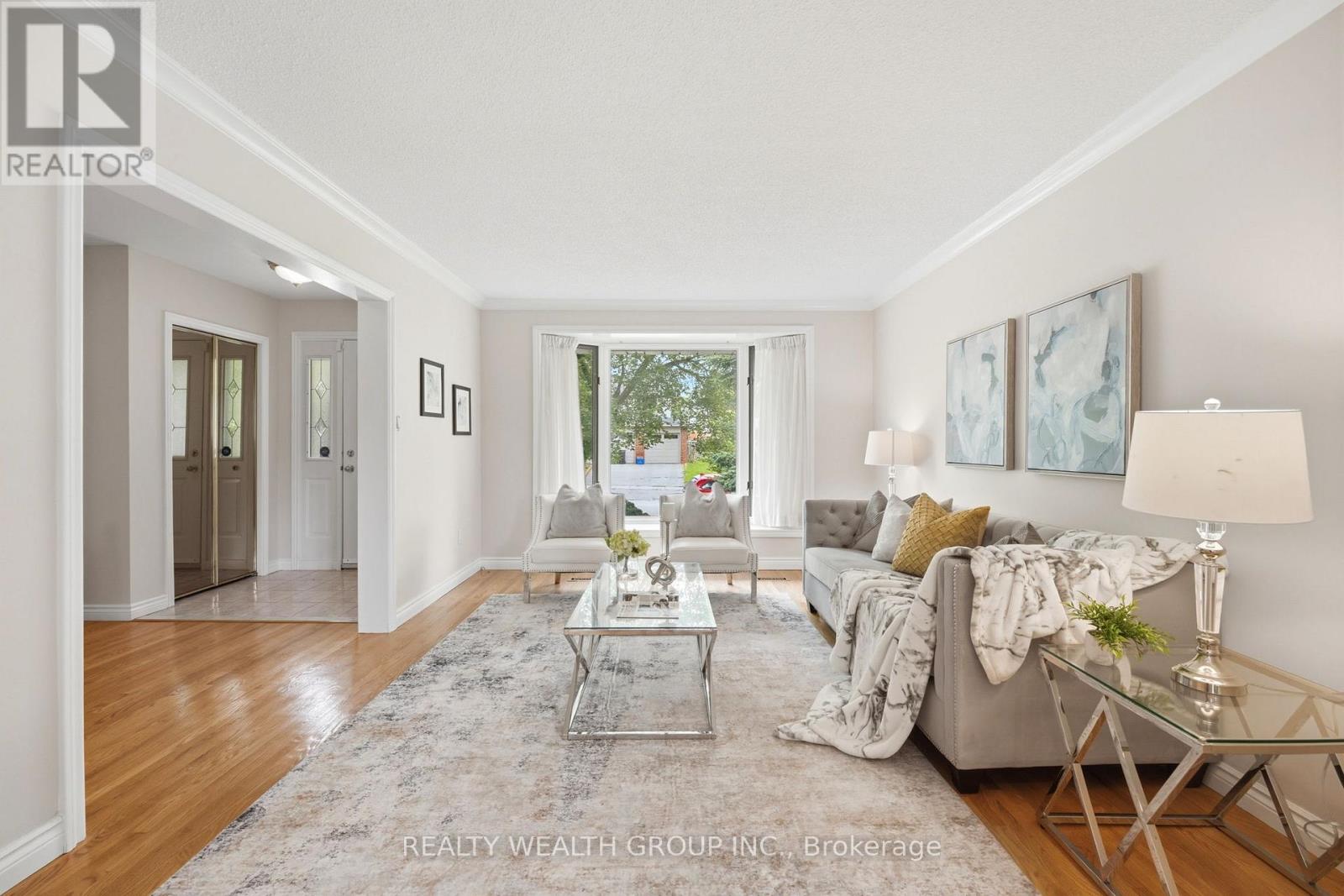 23 Pipers Green Avenue, Toronto, Ontario  M1S 3J9 - Photo 6 - E13503240