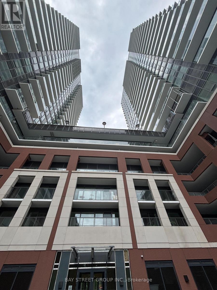 605 - 4010 EGLINTON AVENUE W, Toronto, Ontario