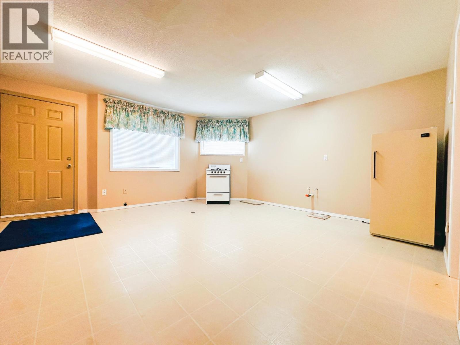 308 3rd Avenue, Burns Lake, British Columbia  V0J 1E0 - Photo 28 - R3140812