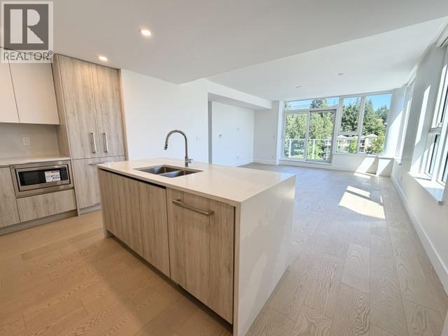 602 423 6th Street, West Vancouver, British Columbia  V7T 0A1 - Photo 3 - R3141046