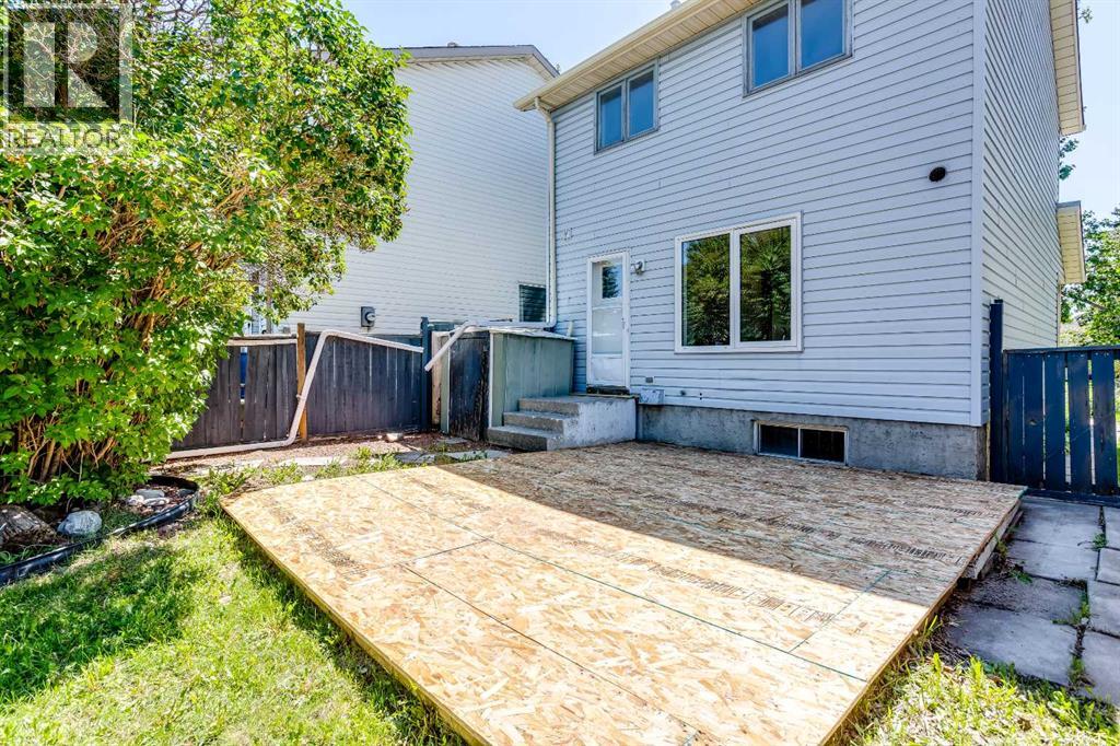 2330 Woodview Drive SW, Calgary, Alberta  T2W 4X6 - Photo 22 - A2324886