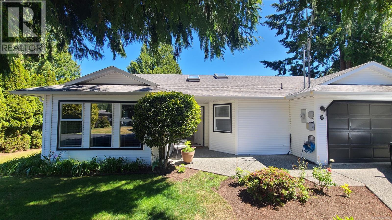 6 493 PIONEER Cres