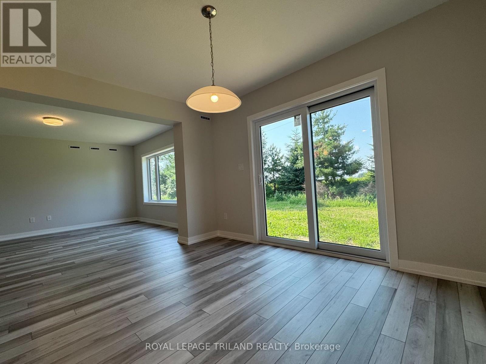 111 Styles Drive, St. Thomas, Ontario  N5R 0N8 - Photo 4 - X12641822