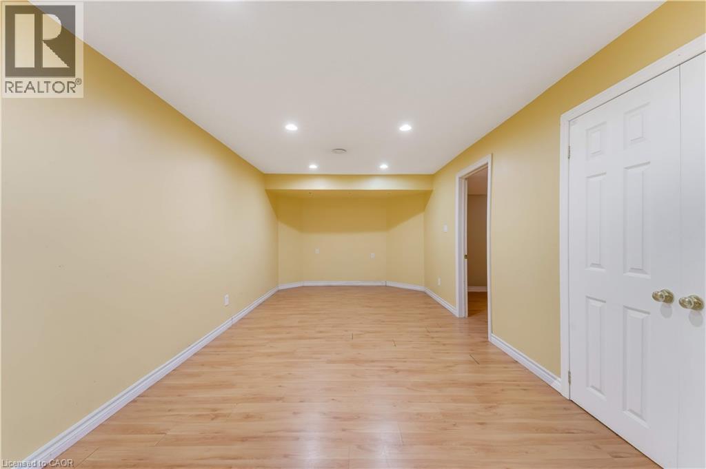 213 Grey Fox Drive, Kitchener, Ontario  N2E 3N7 - Photo 31 - 40838375