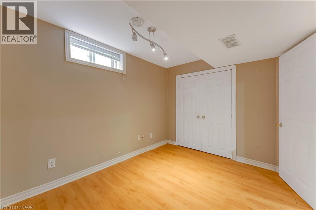 213 Grey Fox Drive, Kitchener, Ontario  N2E 3N7 - Photo 33 - 40838375