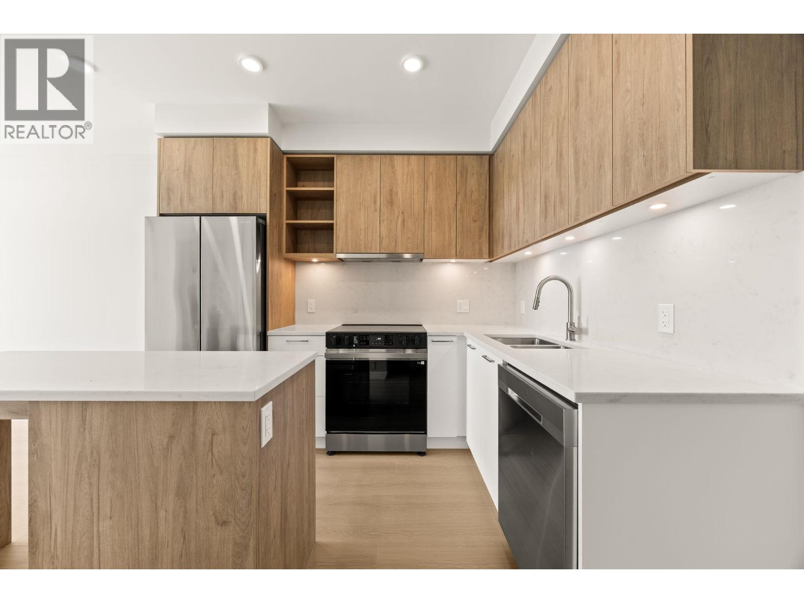 203 82 1st Street, New Westminster, British Columbia  V3L 0L8 - Photo 8 - R3137346