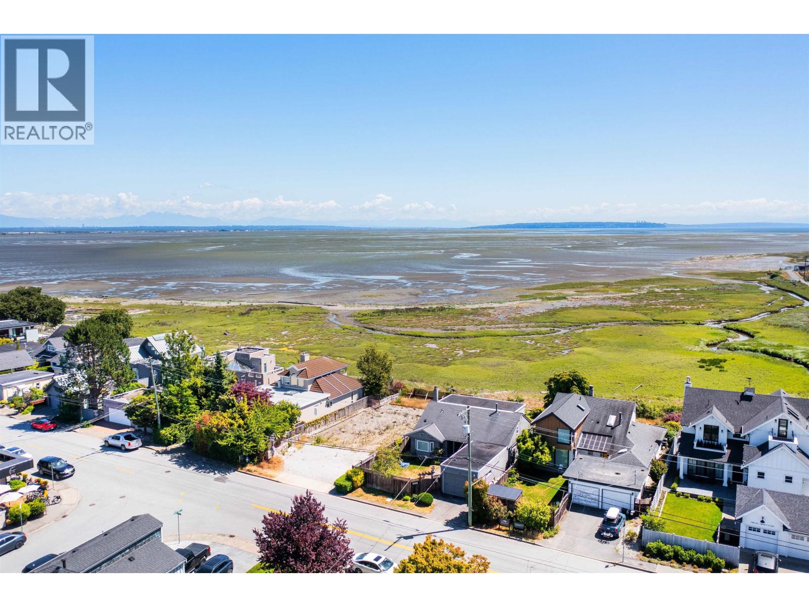 1244 BEACH GROVE ROAD, delta, British Columbia