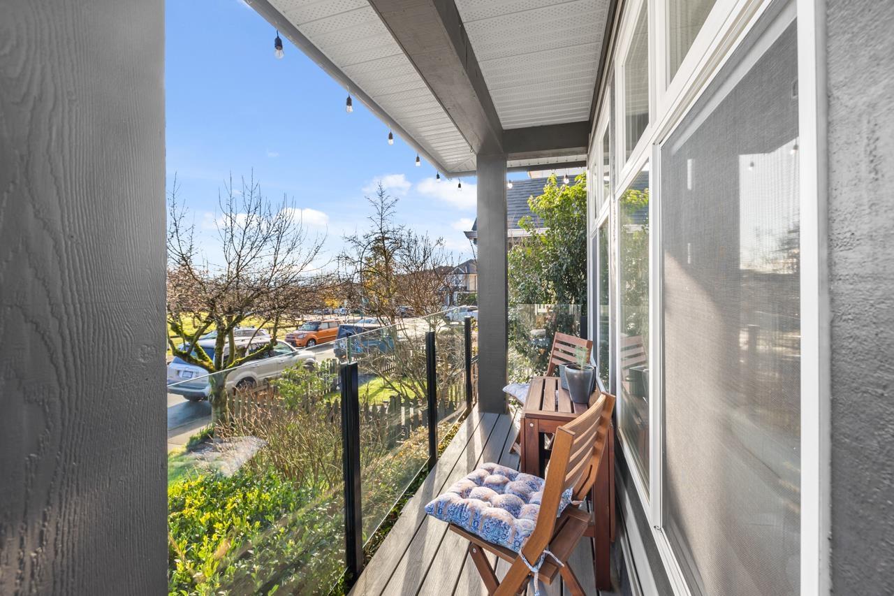 5723 148b Street Street, Surrey, British Columbia  V3S 8W6 - Photo 3 - R3141035