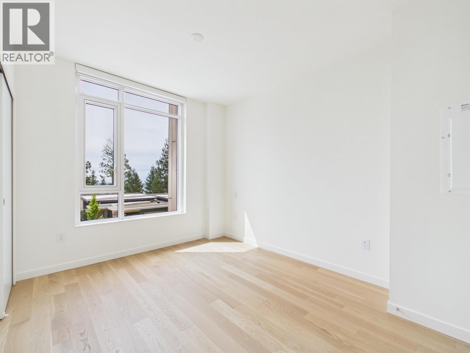 208 3963 Uplands, Vancouver, British Columbia  V7S 0B7 - Photo 3 - R3141084