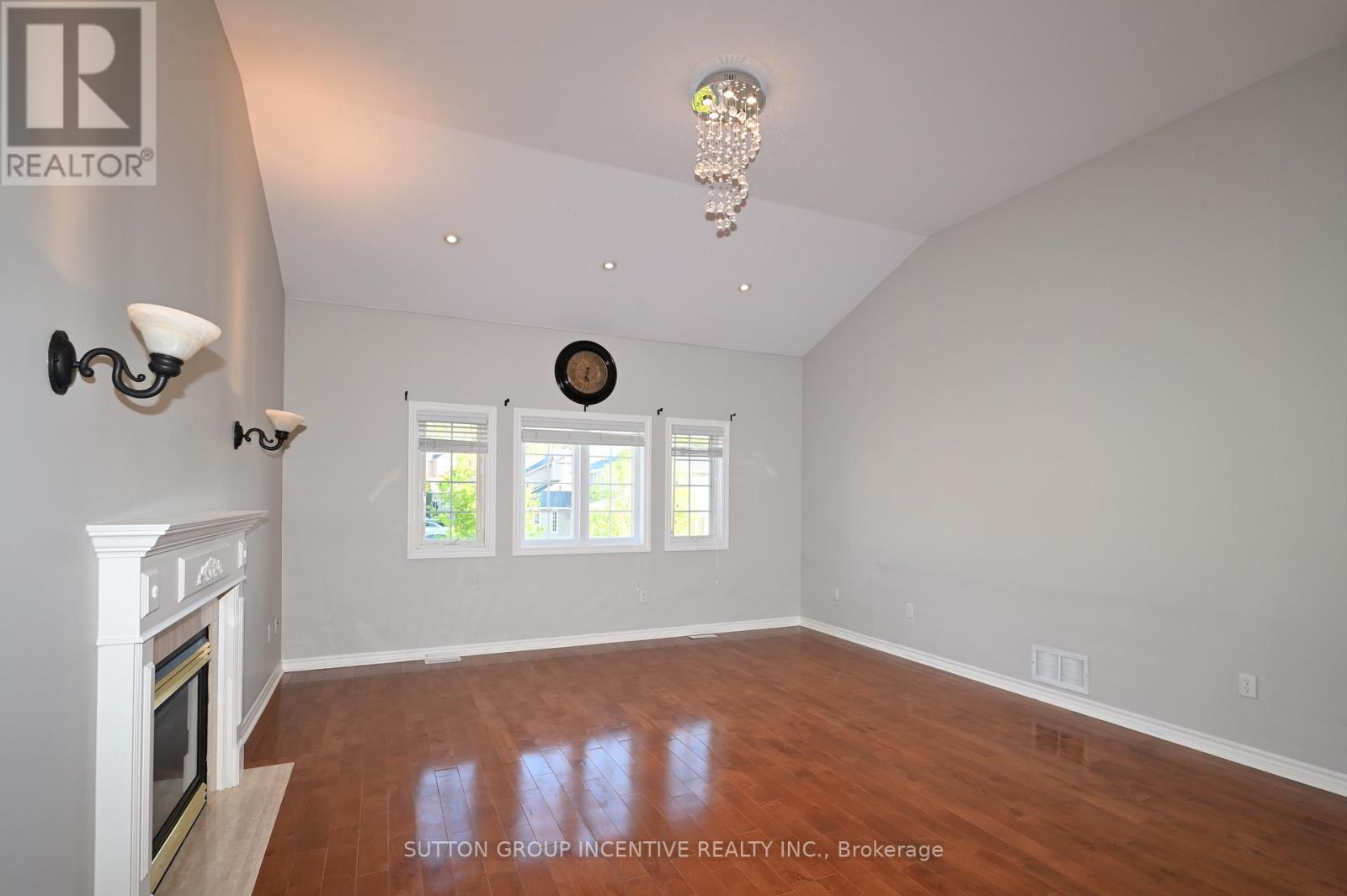 28 Silvercreek Crescent, Barrie (Ardagh), Ontario  L4N 1S7 - Photo 12 - S13503274