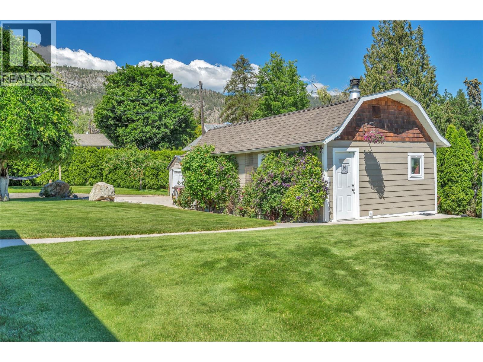 205 West Bench Drive — photo 41