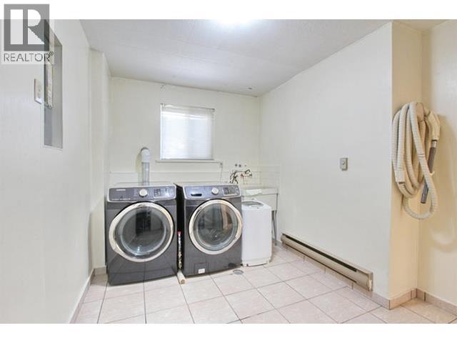 Ground Level 7222 Pandora Street, Burnaby, British Columbia  V5A 1B9 - Photo 13 - R3113700