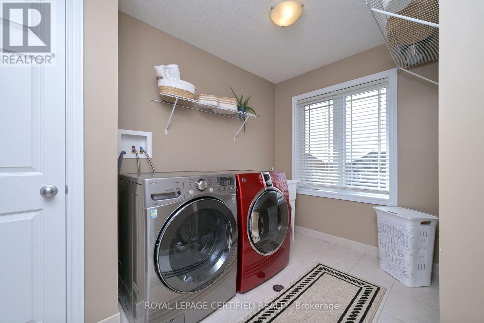 102 Oakes Crescent, Guelph, Ontario  N1E 0J5 - Photo 19 - X12992398