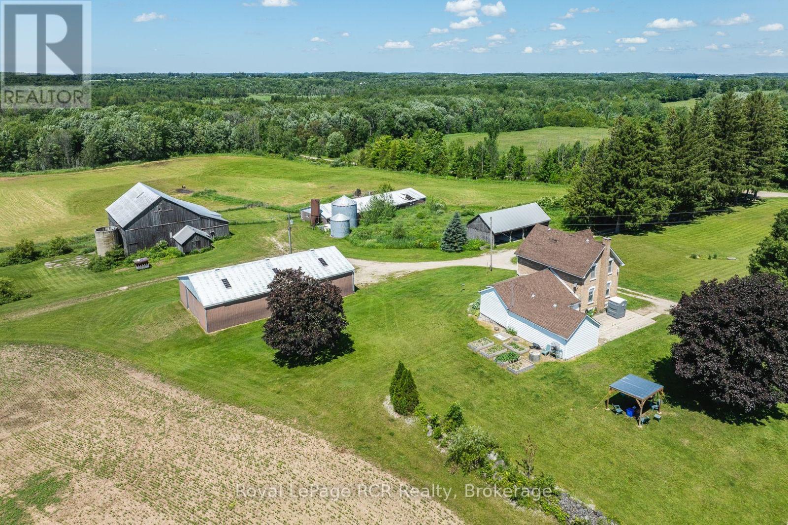 541568 Concession 14 Ndr, West Grey, Ontario  N0G 1L0 - Photo 4 - X13494864