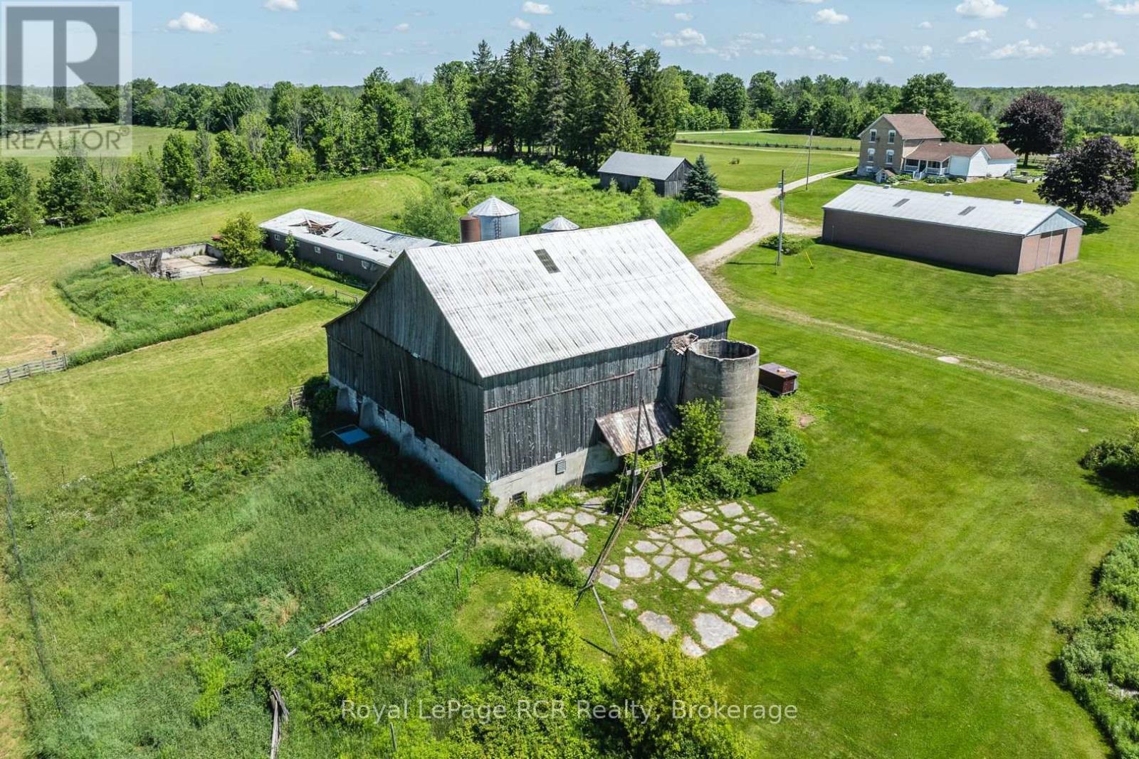 541568 Concession 14 Ndr, West Grey, Ontario  N0G 1L0 - Photo 7 - X13494864