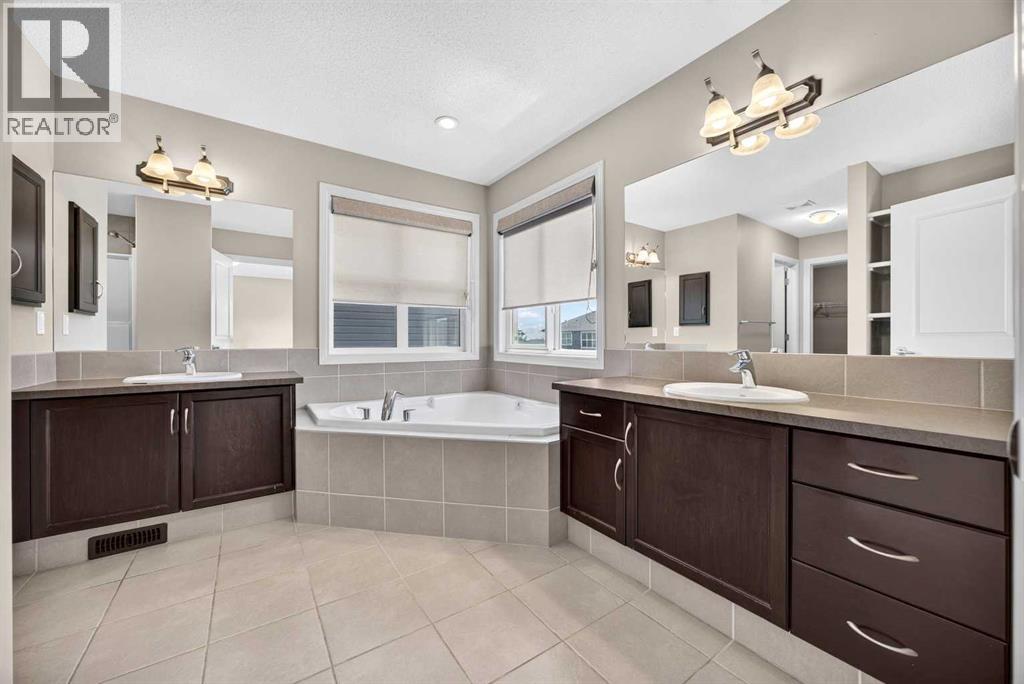 1022 Evanston Drive, Calgary, Alberta  T3P 0K5 - Photo 32 - A2323722
