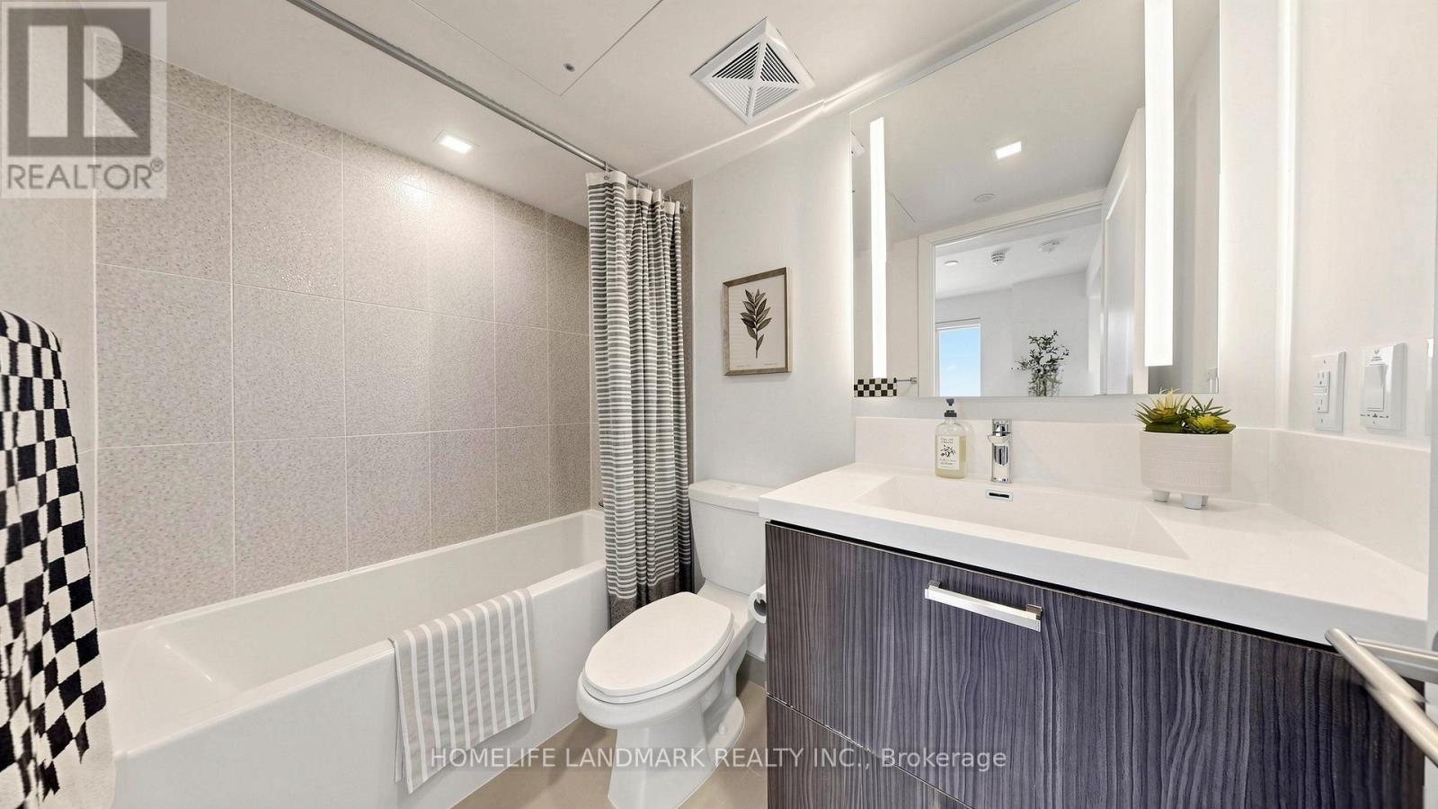 504 - 50 Mccaul Street, Toronto, Ontario  M5T 1V9 - Photo 11 - C13494808