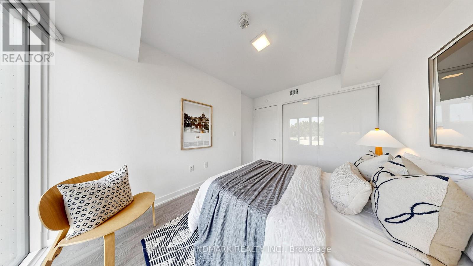 504 - 50 Mccaul Street, Toronto, Ontario  M5T 1V9 - Photo 14 - C13494808