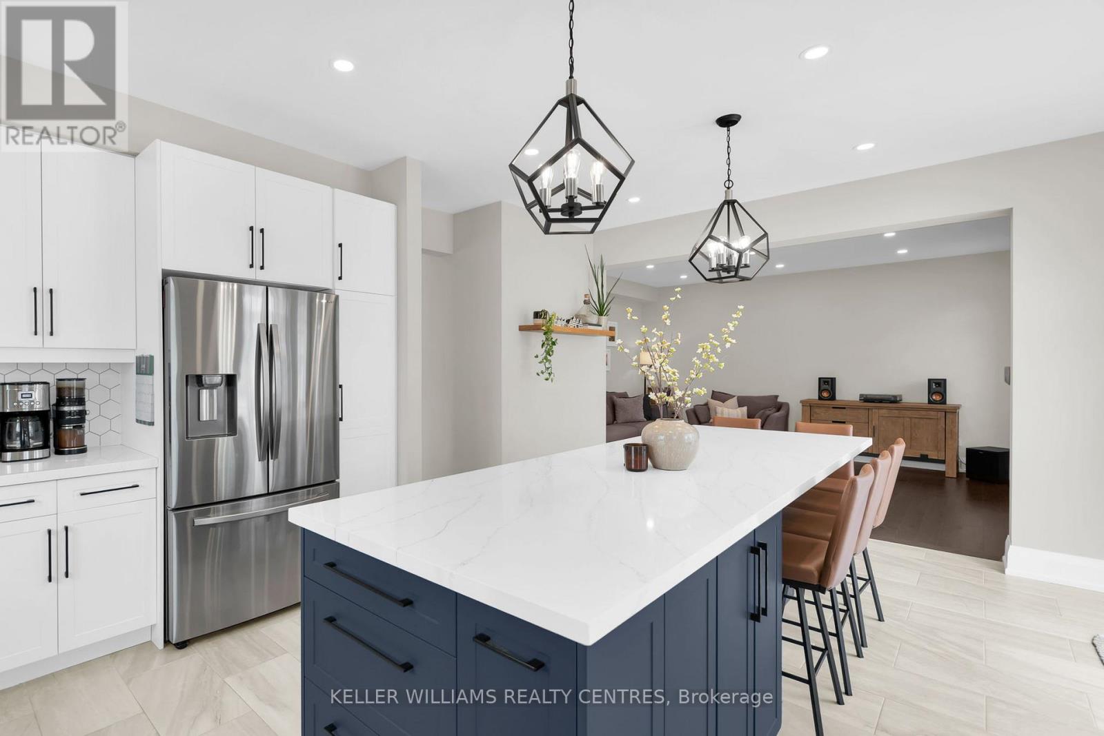 2 JEWELWING COURT, Bradford West Gwillimbury, Ontario
