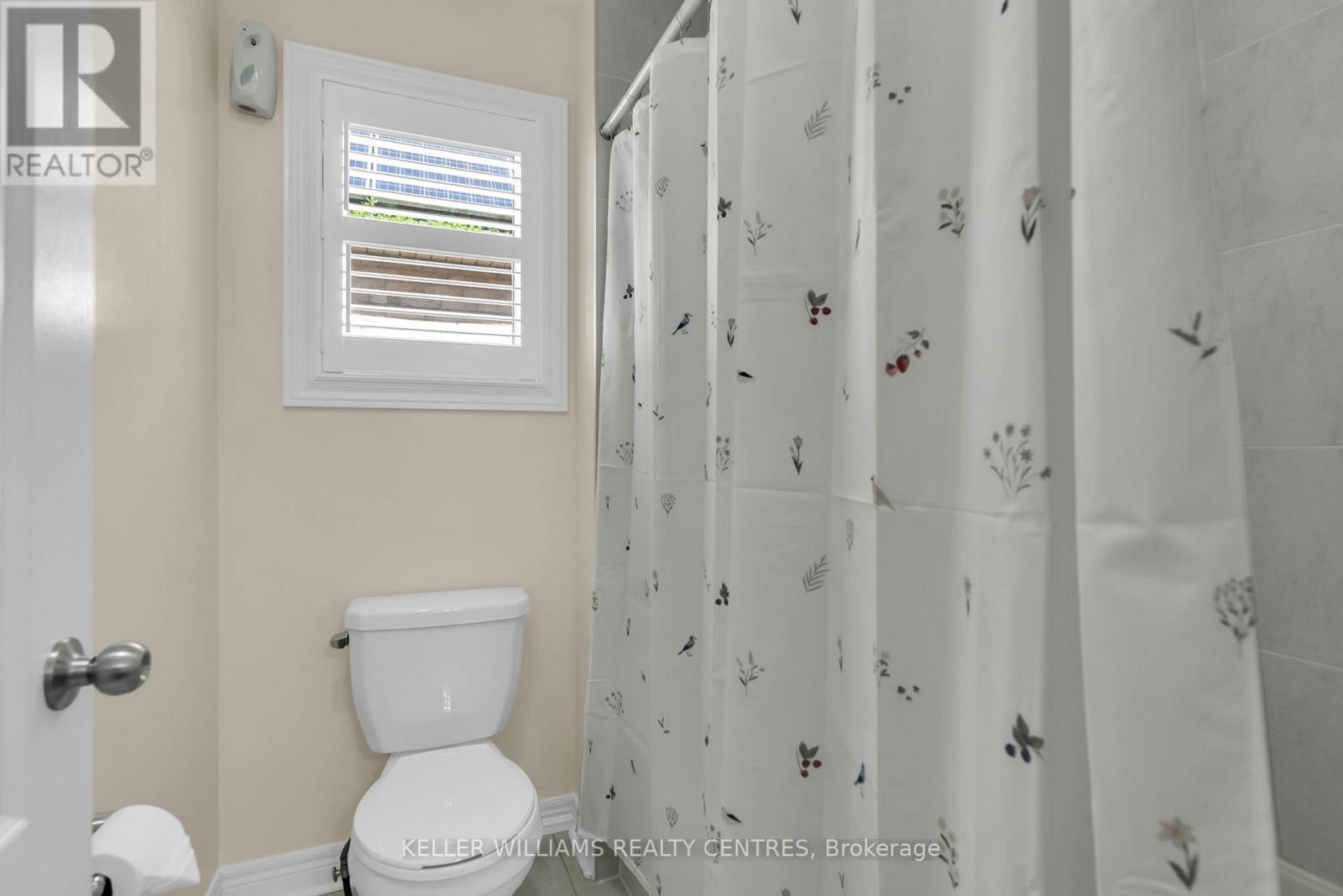 2 Jewelwing Court, Bradford West Gwillimbury, Ontario  L4L 2K1 - Photo 24 - N13492030
