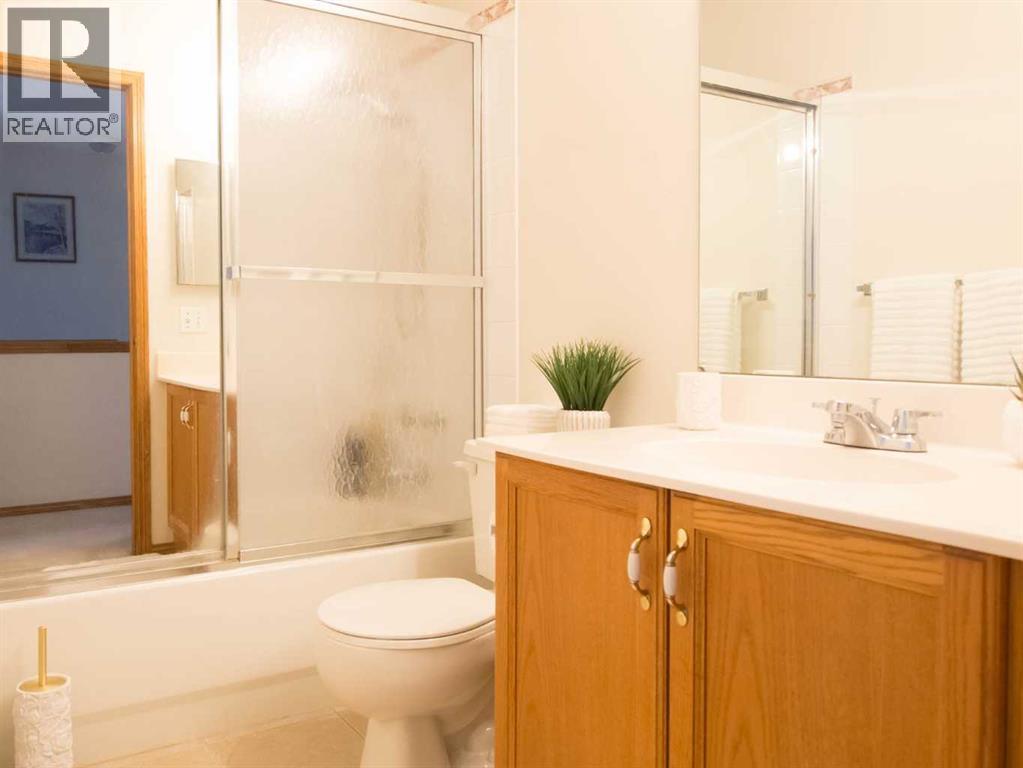 5209 Coral Shores Drive Ne, Calgary, Alberta T3J 3J7 - Photo 32 - A2321832