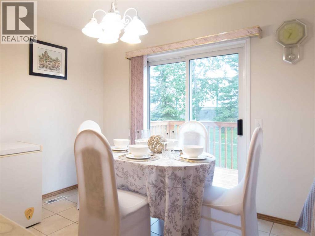 5209 Coral Shores Drive Ne, Calgary, Alberta T3J 3J7 - Photo 17 - A2321832