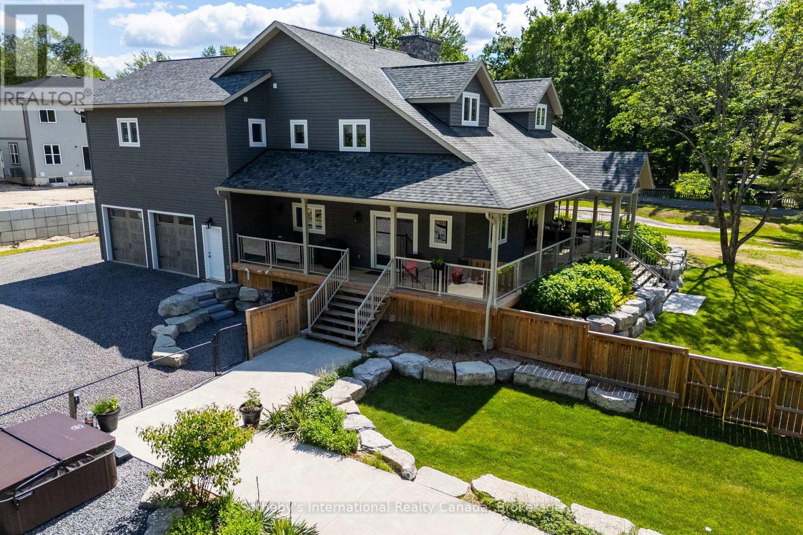145 Blanchard Street E, Gravenhurst (Muskoka (S)), Ontario  P1P 1B1 - Photo 3 - X13503298