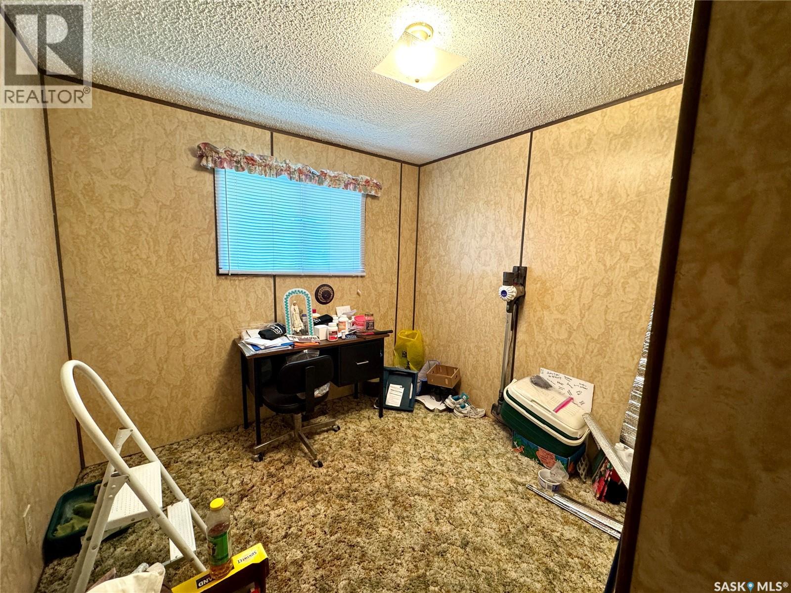 215 Birk Street, Turtleford, Saskatchewan  S0M 2Y0 - Photo 12 - SK040956