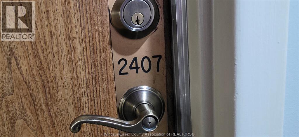150 Park Street West Unit# 2407, Windsor, Ontario  N9A 7A2 - Photo 2 - 26013758