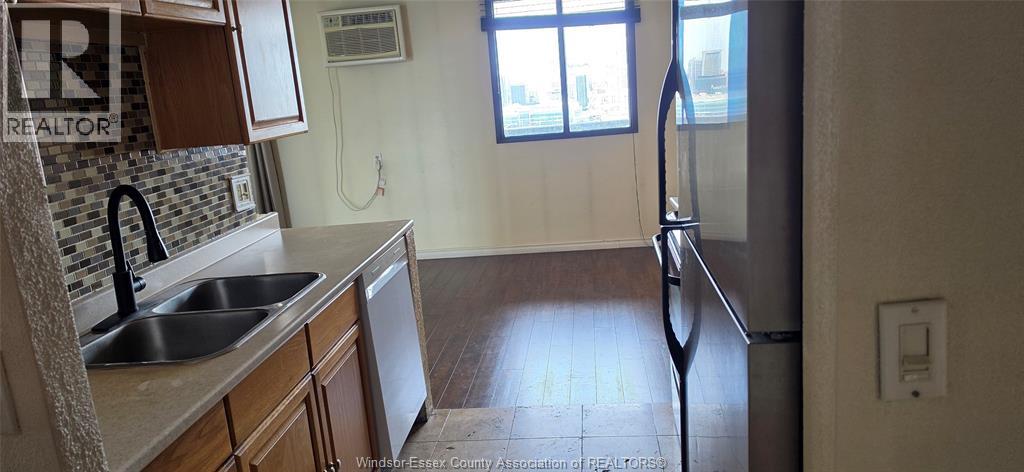 150 Park Street West Unit# 2407, Windsor, Ontario  N9A 7A2 - Photo 7 - 26013758