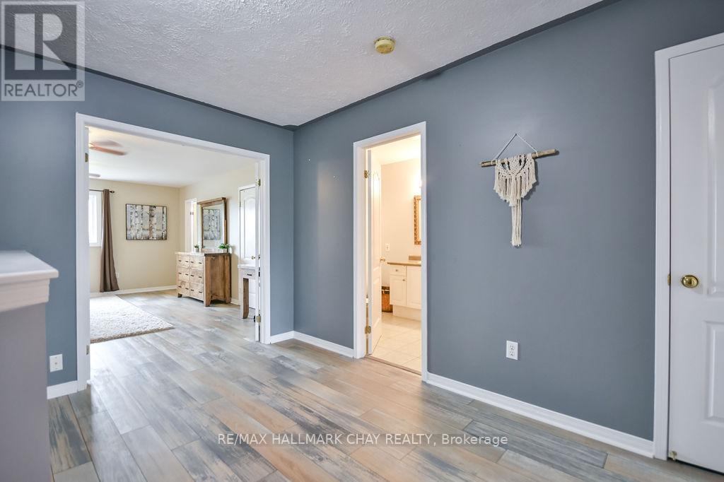 37 Julia Crescent, Orillia, Ontario  L3V 7Y9 - Photo 12 - S13503282