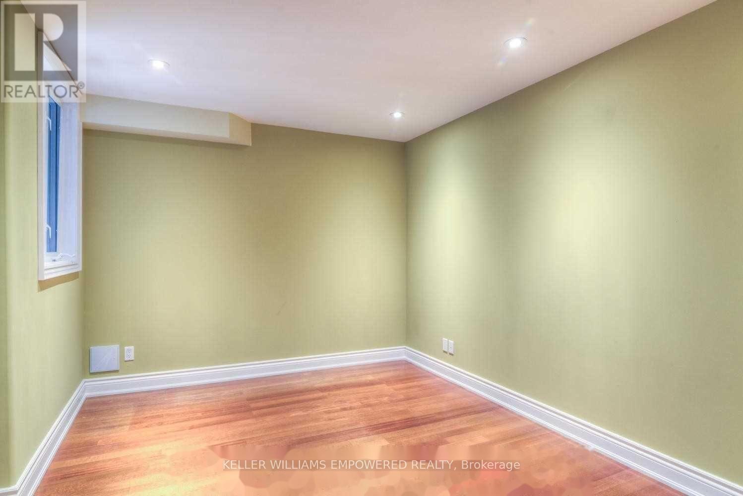 Lower - 142 Ner Israel Drive, Vaughan (Patterson), Ontario  L4J 9K8 - Photo 8 - N13502774